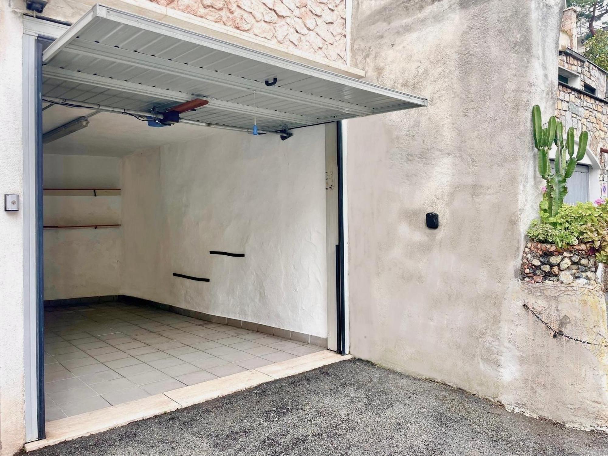 Il Giardino Del Comandante - Trilocale Con Garage Διαμέρισμα Σαν Ρέμο Εξωτερικό φωτογραφία